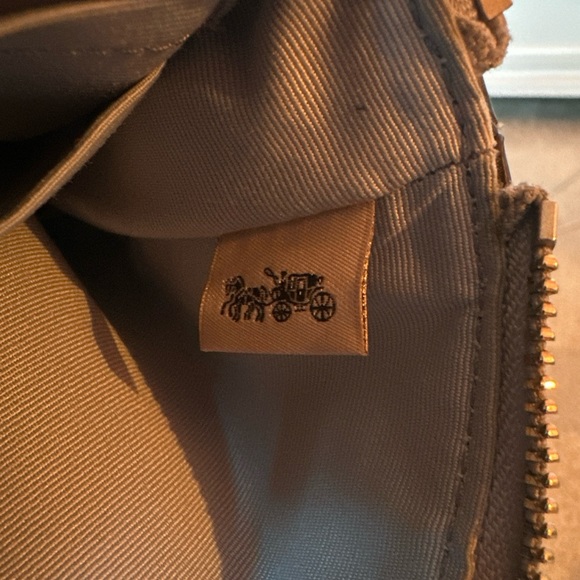 Coach New York Corner Zip Wristlet Leather Pale Blue NEW! w/ Cards & Tag - Picture 5 of 7